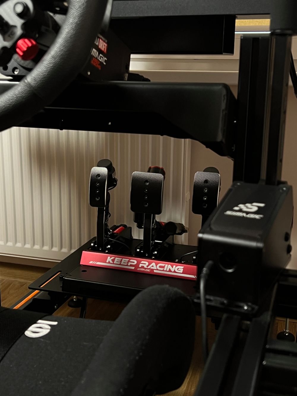 HELENTE "H1" Lenktynių Simuliatorius