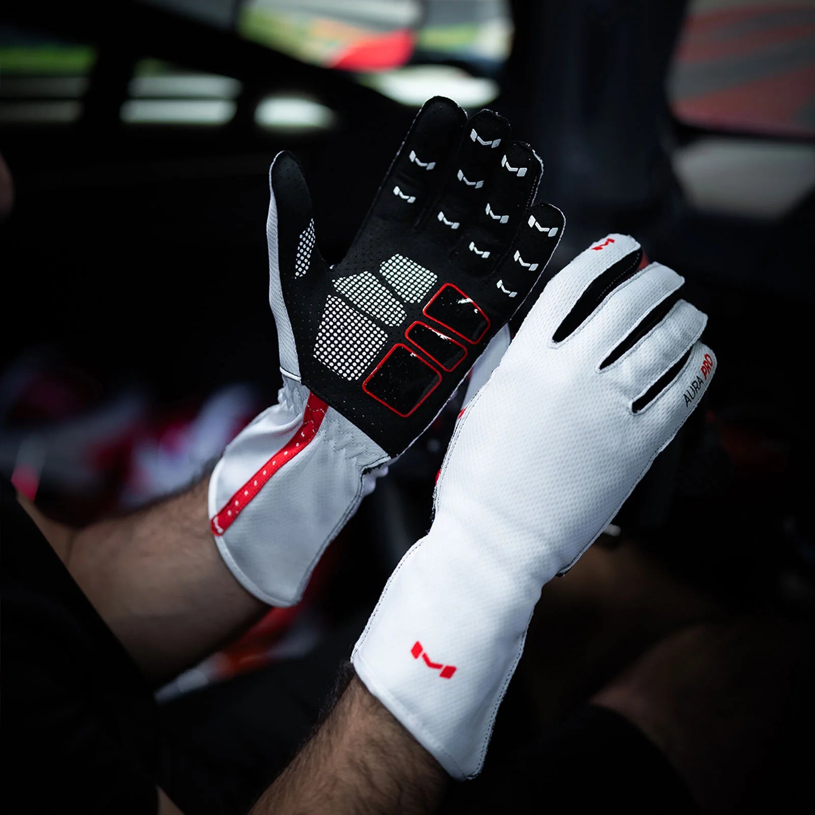 Moradnesss Aura Pro Arctic Gloves