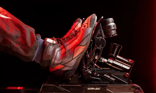 P-HPR Neo Haptics on pedals being pressed