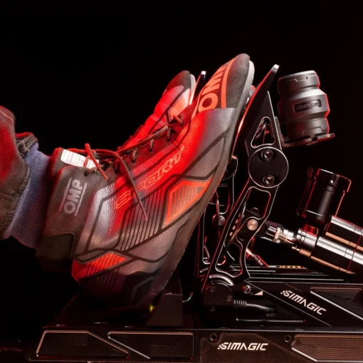 P-HPR Neo Haptics on pedals being pressed